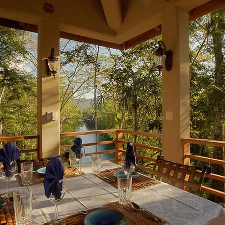 Mystic River Resort San Ignacio Eksteriør billede