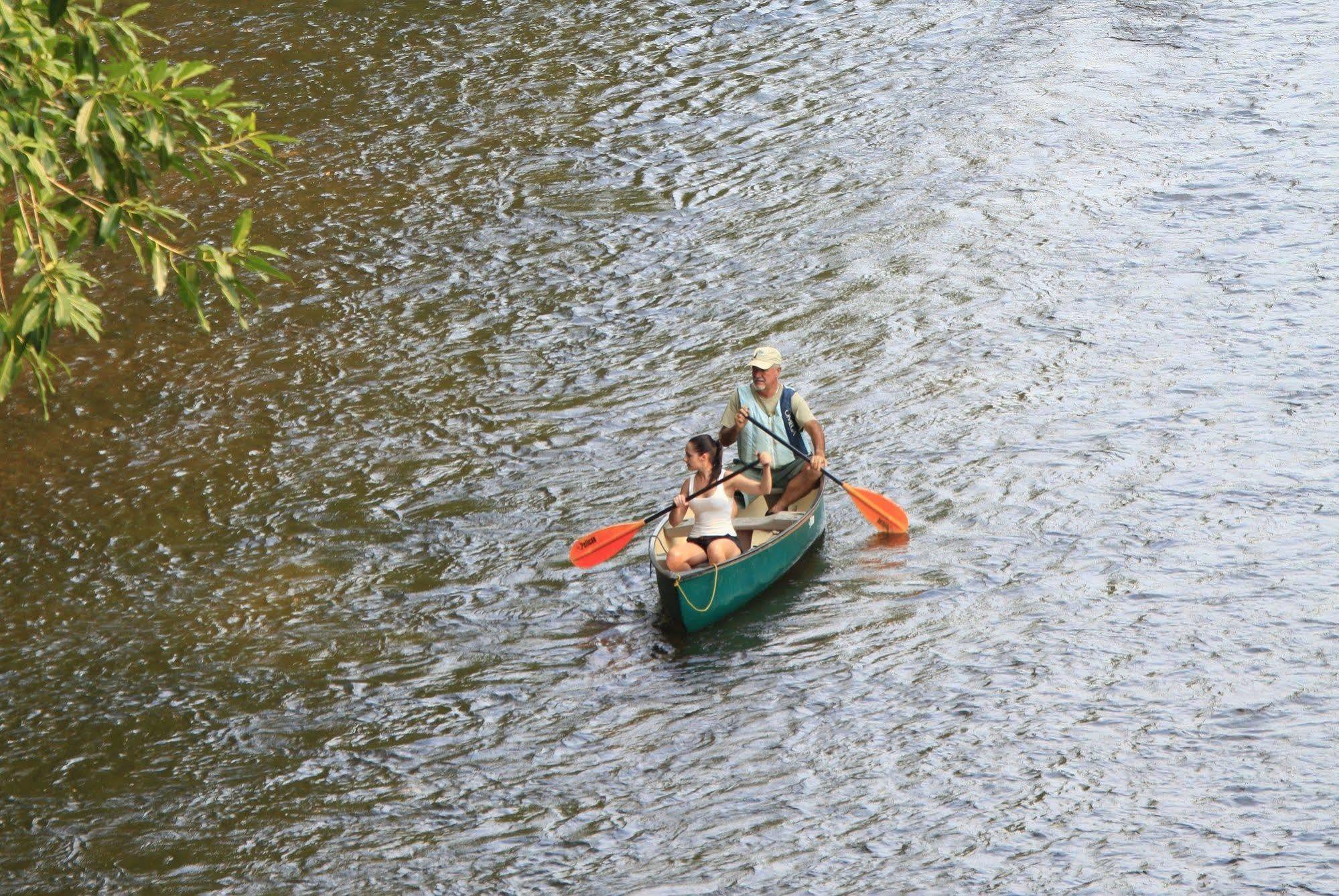 Mystic River Resort San Ignacio Eksteriør billede